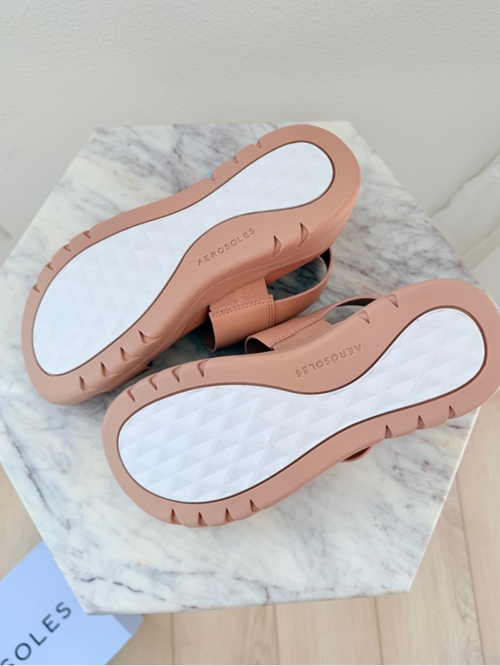π AEROSOLES Hari Blush Pink Nude Cipria Sporty Low Heel Sandals 6.5 - Picture 10 of 12